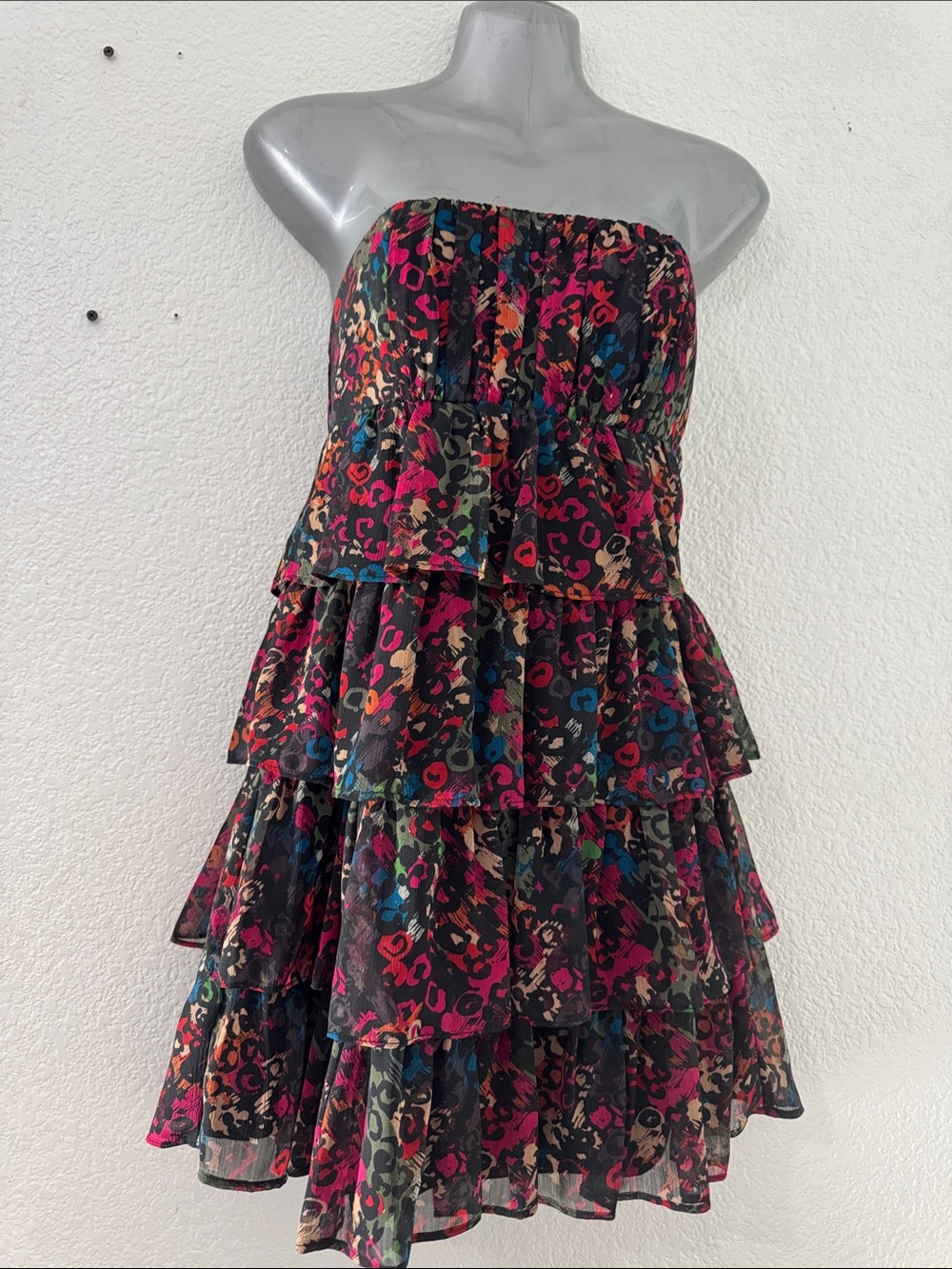 Forever 21 Strapless Tiered Ruffle Dress in Black with Multicolor Leopard Print